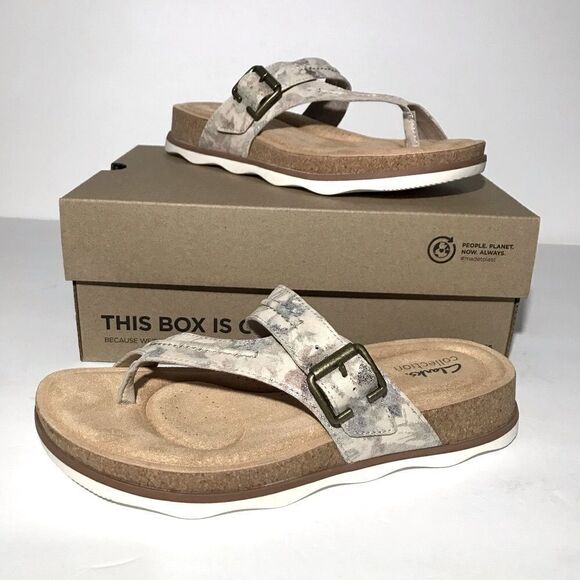 Clarks Collection Brynn Madi Buckle Toe-Post Sandals - Picture 1 of 8